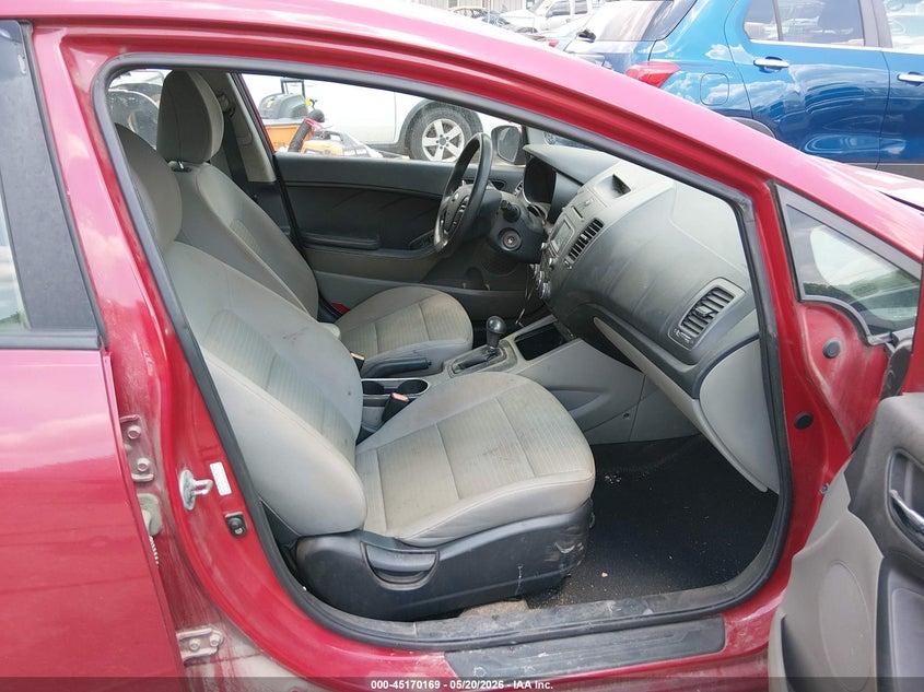 2016 Kia Forte VIN KNAFX4A67G5536759 IAAI salvage auction — FRONT END, Salvage (West Virginia), sold $300 on 2026-07-09 (photo 5)