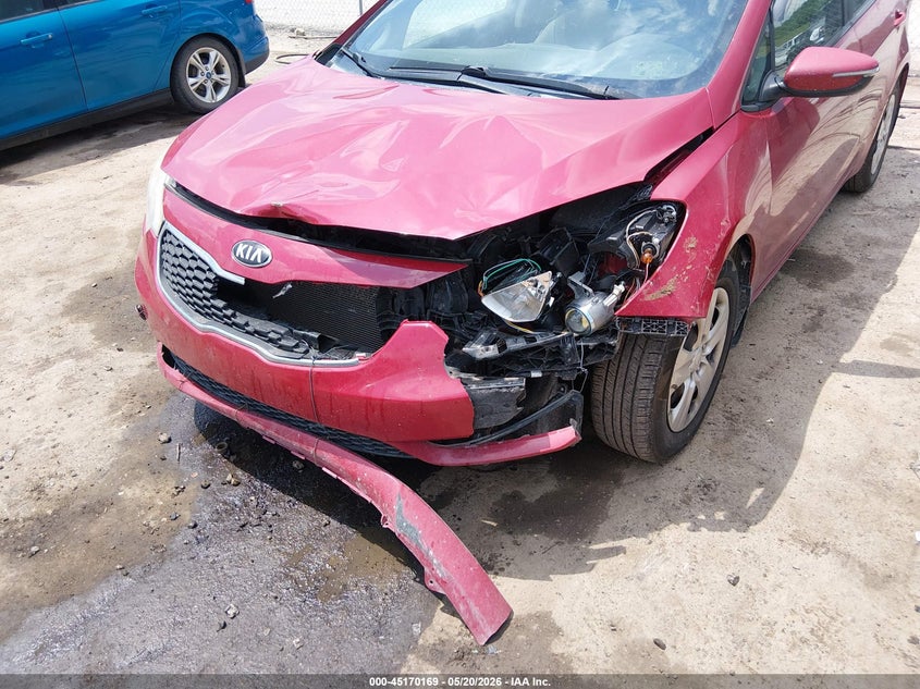 2016 Kia Forte VIN KNAFX4A67G5536759 IAAI salvage auction — FRONT END, Salvage (West Virginia), sold $300 on 2026-07-09 (photo 6)