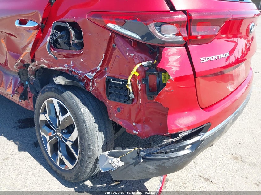 2020 Kia Sportage VIN KNDPN3AC2L7684636 IAAI salvage auction — LEFT SIDE, Salvage (California), sold $2,650 on 2026-07-08 (photo 6)