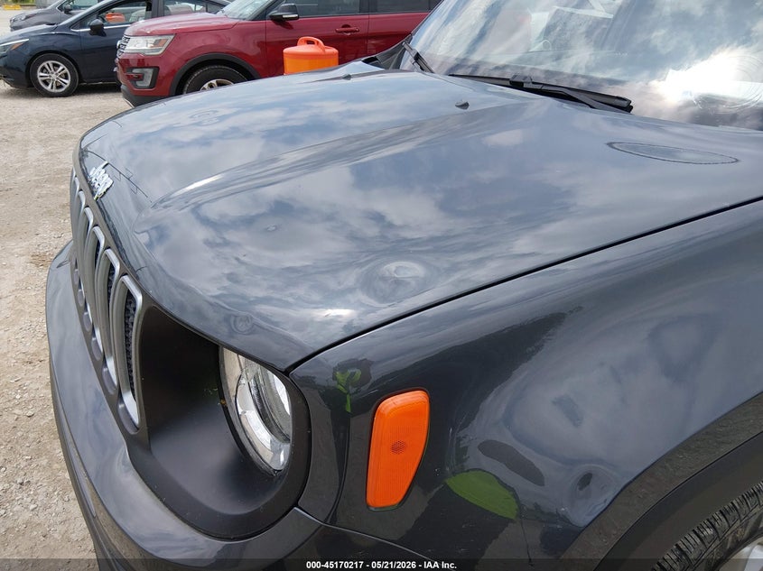 2023 Jeep Renegade VIN ZACNJDB10PPP17161 IAAI salvage auction — HAIL, Clear (Missouri), sold $5,525 on 2026-08-10 (photo 6)