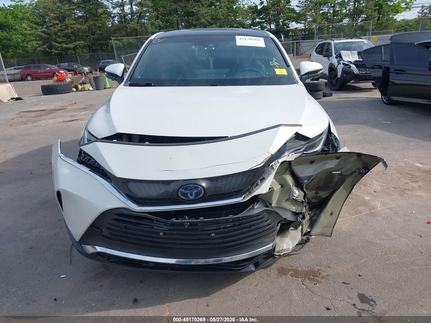 2021 Toyota Venza VIN JTEAAAAH0MJ014102 IAAI salvage auction — FRONT END, Salvage Title, sold $15,700 on 2026-07-07 (photo 6)