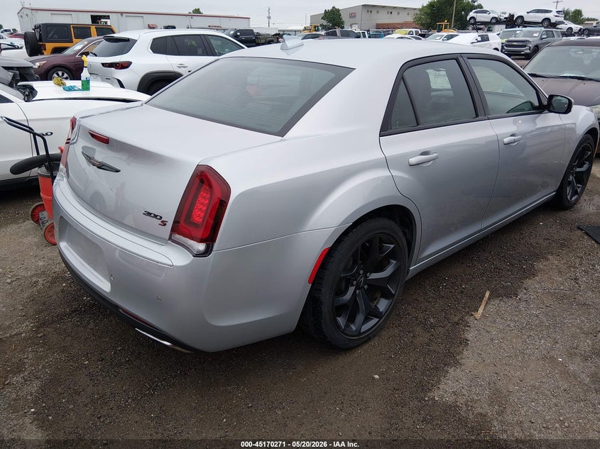 2021 Chrysler 300 VIN 2C3CCABG0MH549756 IAAI salvage auction — HAIL, Salvage (Oklahoma), sold $8,300 on 2026-08-18 (photo 4)