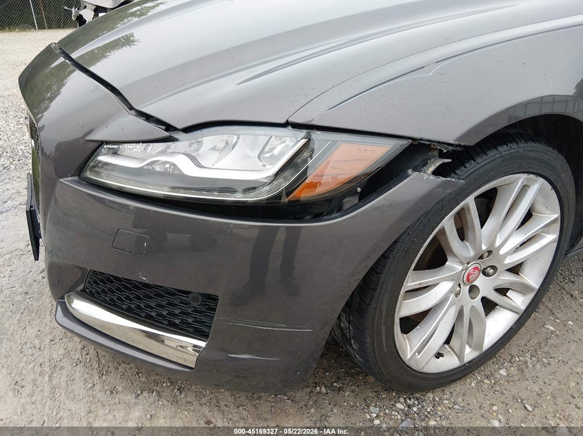 2016 Jaguar Xf VIN SAJBK4BV7GCY16152 IAAI salvage auction — FRONT END, Salvage (Ohio), sold $2,700 on 2026-07-13 (photo 6)