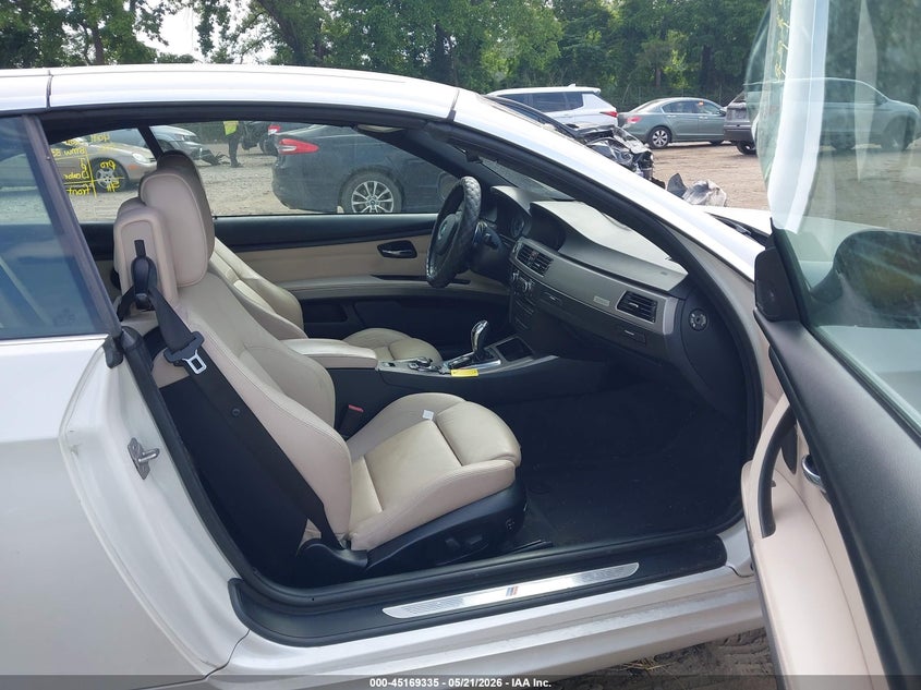 2011 BMW 3er VIN WBADX1C55BE570458 IAAI salvage auction — FRONT END, Salvage (South Carolina), sold $5,500 on 2026-08-03 (photo 5)