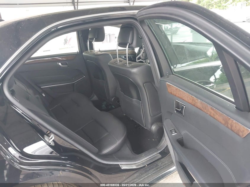 2014 Mercedes-benz E-klasse VIN WDDHF8JBXEA895309 IAAI salvage auction — LEFT FRONT, Salvage (Connecticut), sold $2,150 on 2026-07-09 (photo 8)