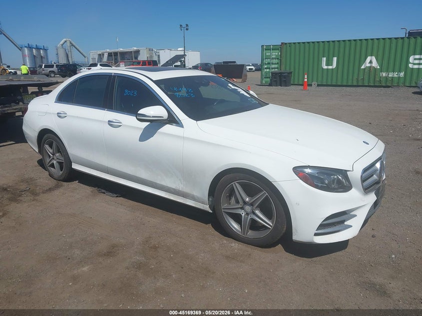 2017 Mercedes-benz E-klasse VIN WDDZF4KB2HA188009 IAAI salvage auction — WATER/FLOOD, Wait Title, sold $4,375 on 2026-08-18 (photo 1)