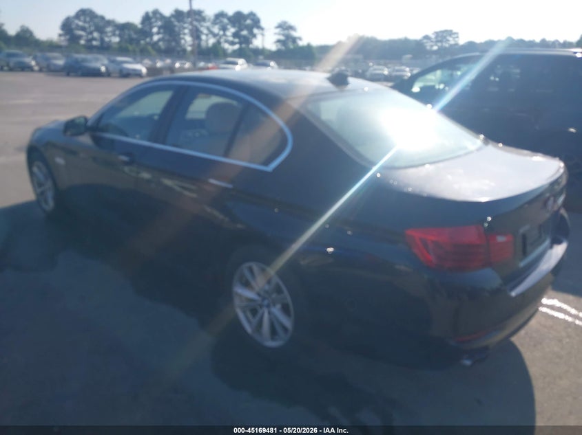 2016 BMW 5er VIN WBA5A7C54GG152056 IAAI salvage auction — NORMAL WEAR, Clear (Virginia), sold $425 on 2026-07-22 (photo 3)