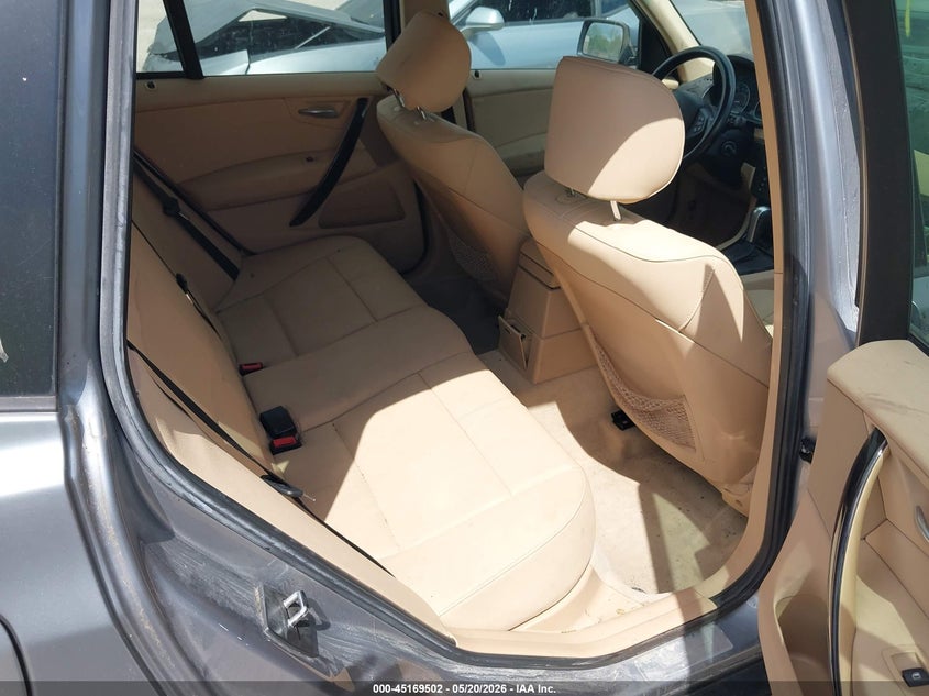 2007 BMW X3 VIN WBXPC934X7WF24438 IAAI salvage auction — HAIL, Clear (Wisconsin), sold $700 on 2026-07-14 (photo 8)