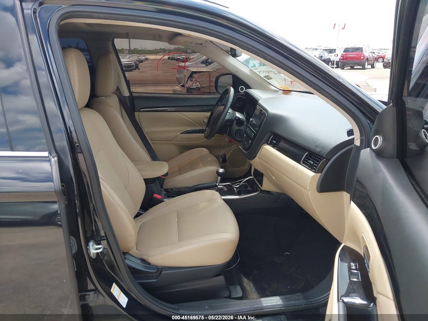 2018 Mitsubishi Outlander VIN JA4AD3A32JJ005774 IAAI salvage auction — FRONT END, Original (Texas), sold $2,150 on 2026-07-29 (photo 5)