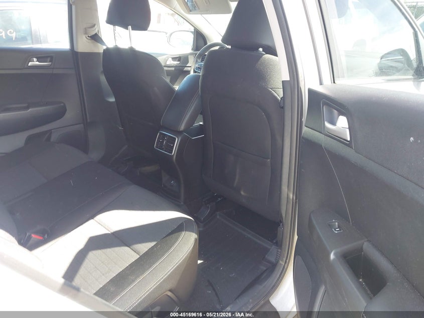 2018 Kia Sportage VIN KNDPM3AC3J7485871 IAAI salvage auction — NORMAL WEAR, Salvage (Texas), sold $2,575 on 2026-07-28 (photo 8)