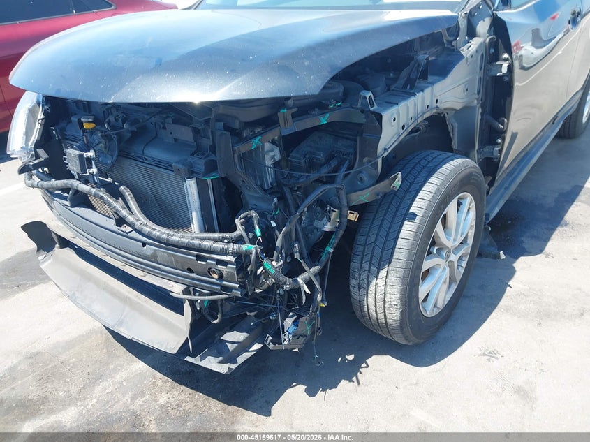 2019 Nissan Rogue VIN JN8AT2MV4KW378596 IAAI salvage auction — LEFT FRONT, Salvage (North Carolina), sold $3,300 on 2026-07-22 (photo 6)