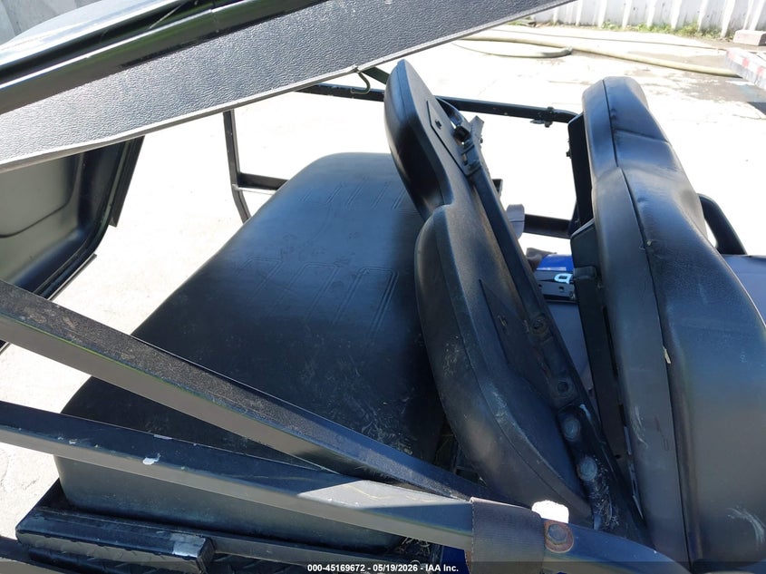 2018 Yamaha VIN 4C9G3PTW1JA326019 IAAI salvage auction — ROLLOVER, Salvage (California), sold $125 on 2026-07-08 (photo 8)