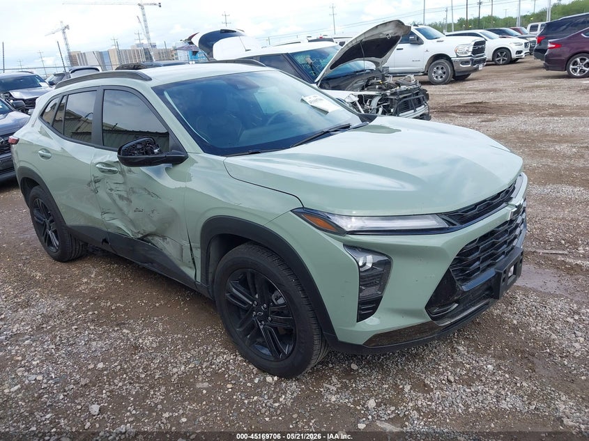 2025 Chevrolet Trax VIN KL77LKEPXSC279639 IAAI salvage auction — LEFT FRONT, Original (Texas), sold $4,650 on 2026-07-27 (photo 1)