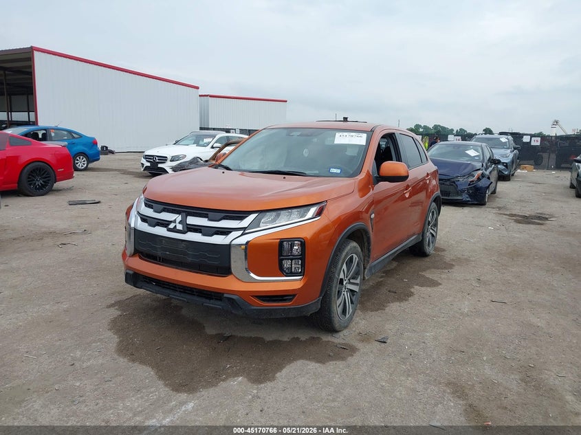2023 Mitsubishi Outlander VIN JA4ARUAU9PU015502 IAAI salvage auction — REAR END, Salvage (Texas), sold $4,200 on 2026-07-21 (photo 2)