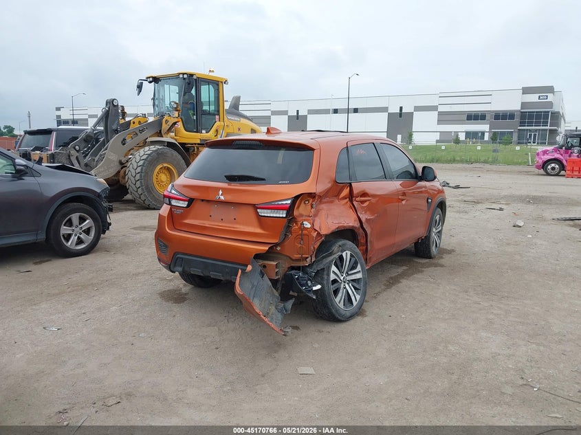 2023 Mitsubishi Outlander VIN JA4ARUAU9PU015502 IAAI salvage auction — REAR END, Salvage (Texas), sold $4,200 on 2026-07-21 (photo 4)