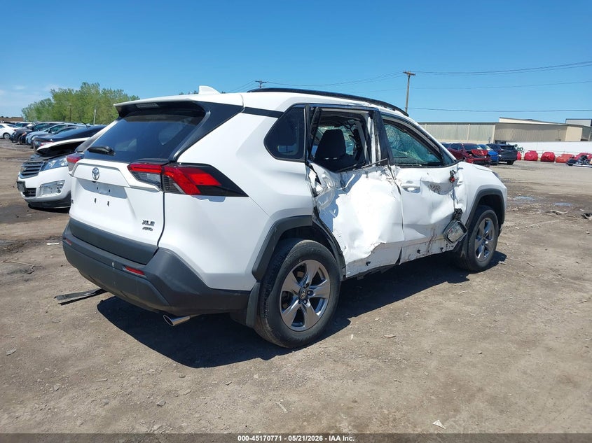2024 Toyota Rav 4 VIN 2T3P1RFV7RC399597 IAAI salvage auction — FRONT END, Mv-907A (New York), sold $6,900 on 2026-07-18 (photo 4)