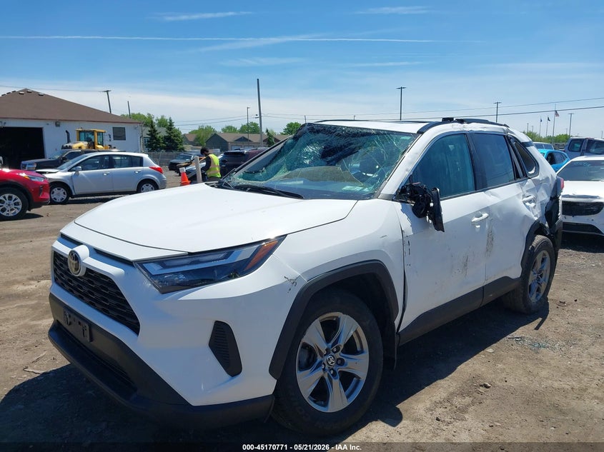 2024 Toyota Rav 4 VIN 2T3P1RFV7RC399597 IAAI salvage auction — FRONT END, Mv-907A (New York), sold $6,900 on 2026-07-18 (photo 6)