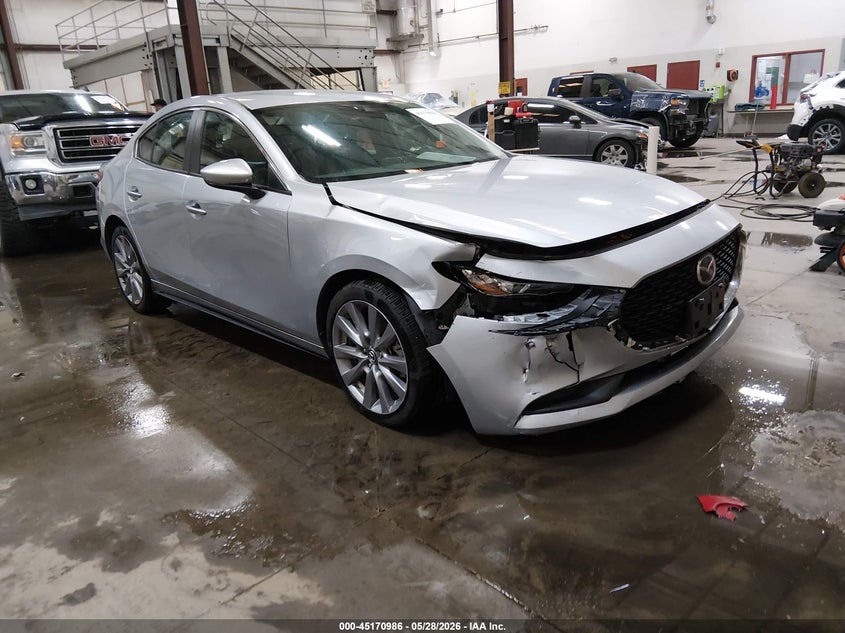 2021 Mazda 3 VIN 3MZBPBBL2MM250153 IAAI salvage auction — FRONT END, Salvage Title, sold $3,050 on 2026-07-10 (photo 1)