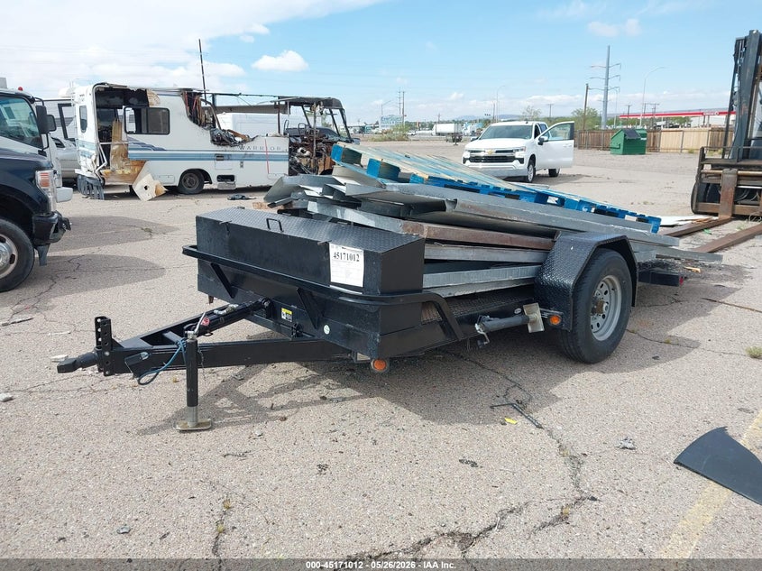 2020 Utility Other VIN 4ZESA1219L1198069 IAAI salvage auction — REAR END, Wait Title, sold $600 on 2026-09-21 (photo 2)