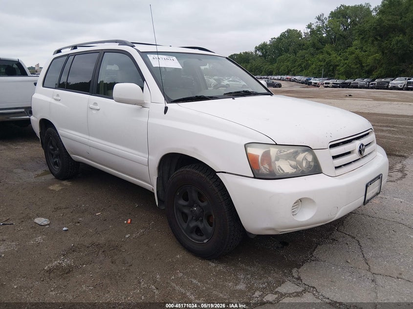 2005 Toyota Highlander VIN JTEHD21A550037493 IAAI salvage auction — NORMAL WEAR, Clear (Missouri), sold $1,400 on 2026-07-08 (photo 1)