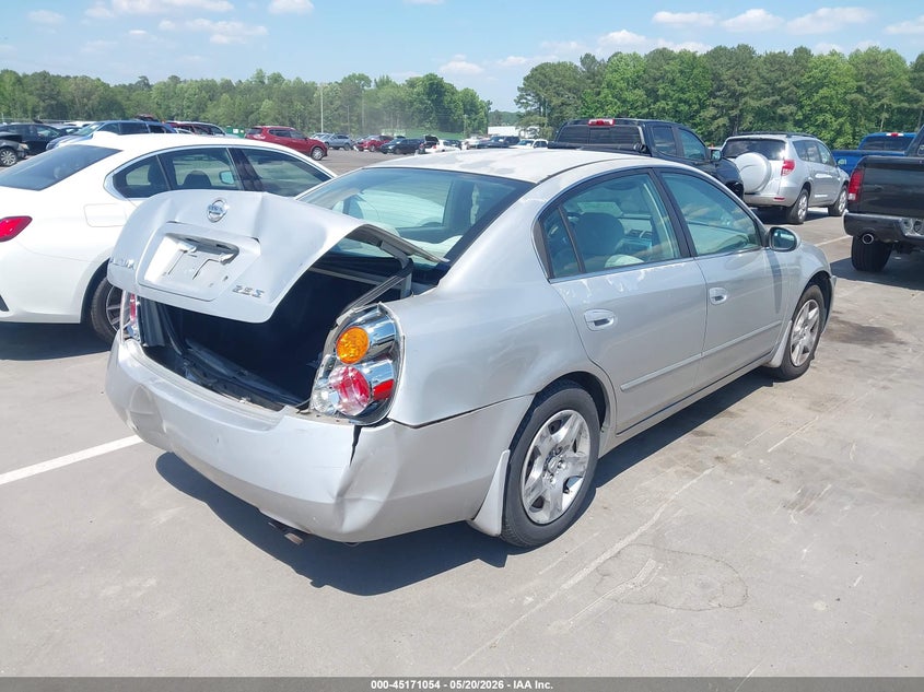 2004 Nissan Altima VIN 1N4AL11D94C142411 IAAI salvage auction — REAR END, Salvage (North Carolina), sold $275 on 2026-07-22 (photo 4)