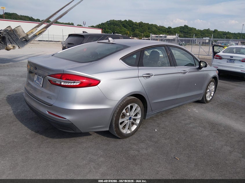 2020 Ford Fusion VIN 3FA6P0LU3LR197017 IAAI salvage auction — SIDE, Sf97 (Washington), sold $11,100 on 2026-07-09 (photo 4)