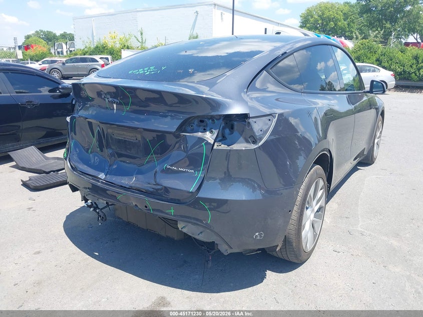 2022 Tesla Model y VIN 7SAYGAEE7NF433111 IAAI salvage auction — REAR END, Salvage (North Carolina), sold $10,750 on 2026-07-20 (photo 6)