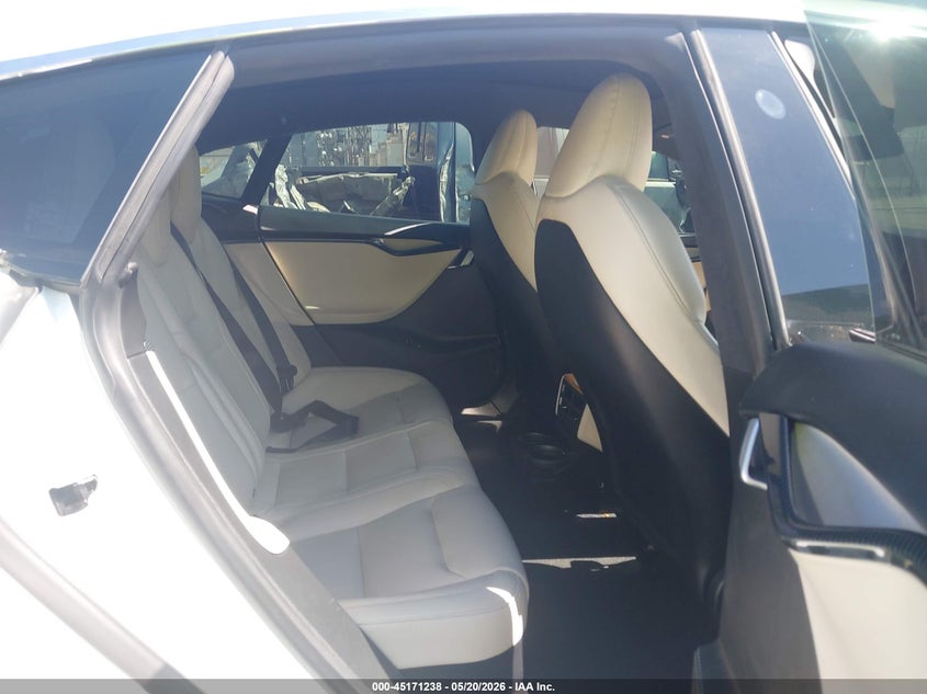 2020 Tesla Model s VIN 5YJSA1E25LF390461 IAAI salvage auction — FRONT END, Salvage (California), sold $10,000 on 2026-07-16 (photo 8)