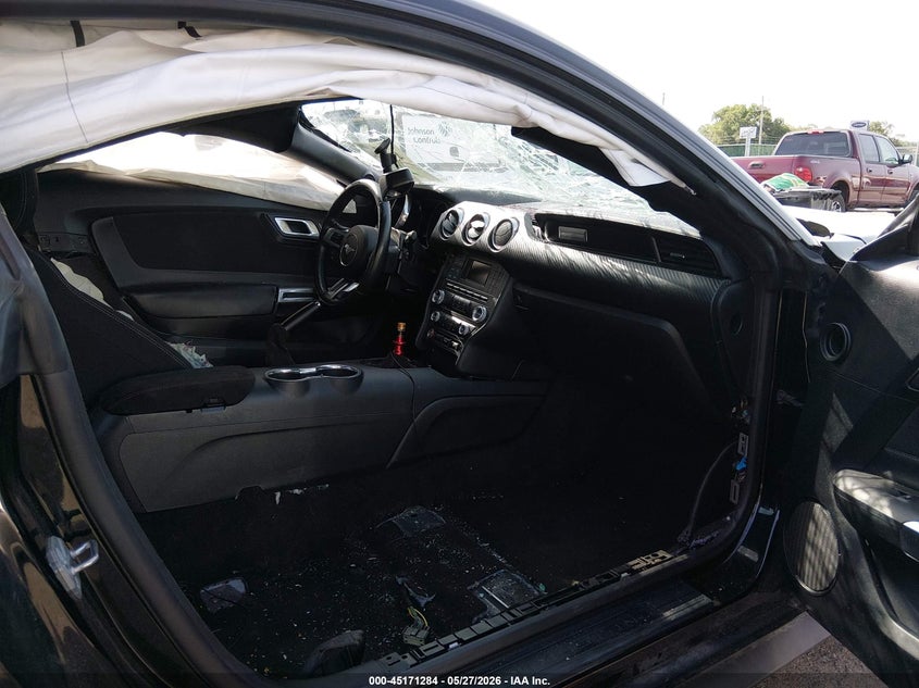 2018 Ford Mustang VIN 1FA6P8TH1J5126965 IAAI salvage auction — LEFT SIDE, Salvage (Kansas), sold $2,850 on 2026-07-24 (photo 5)
