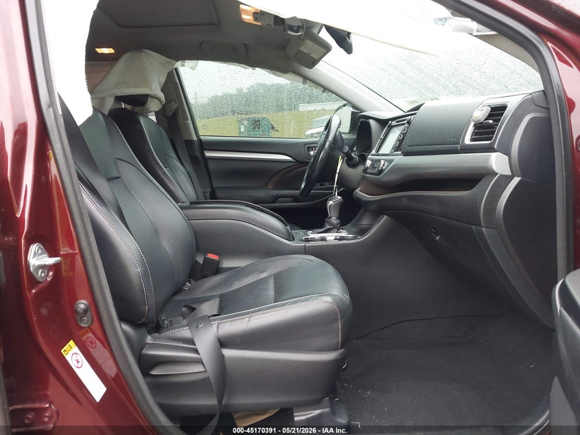 2015 Toyota Highlander VIN 5TDKKRFH8FS078682 IAAI salvage auction — LEFT FRONT, Salvage Title, sold $75 on 2026-07-22 (photo 5)