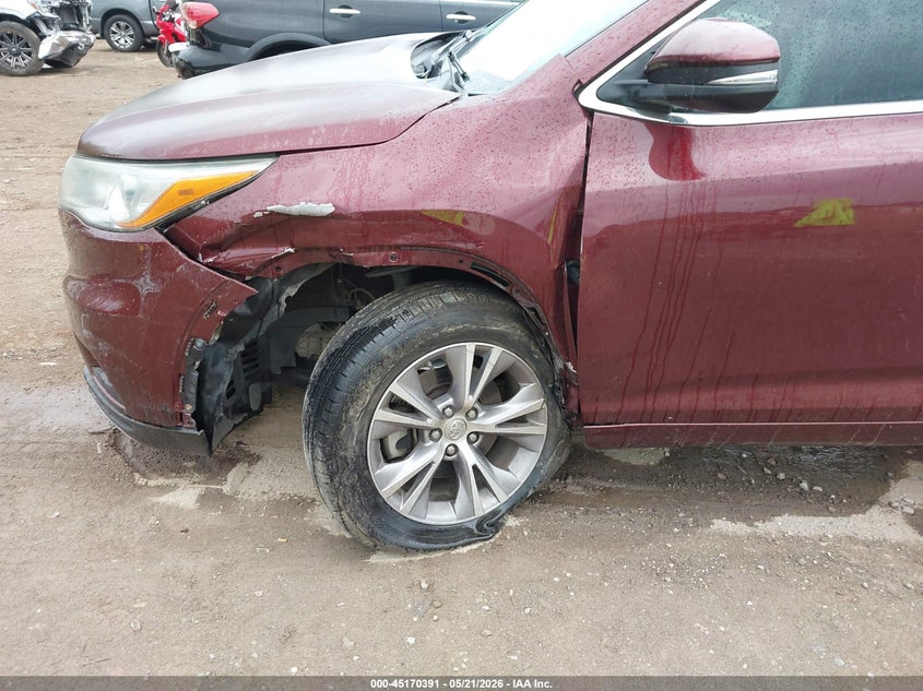 2015 Toyota Highlander VIN 5TDKKRFH8FS078682 IAAI salvage auction — LEFT FRONT, Salvage Title, sold $75 on 2026-07-22 (photo 6)