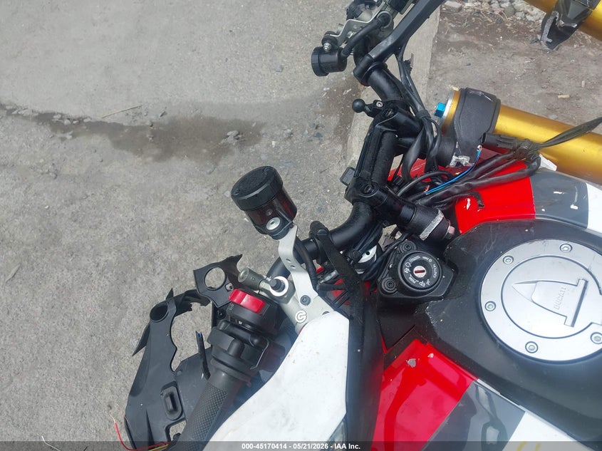 2023 Ducati Hypermotard VIN ZDMBAJDT3PB009259 IAAI salvage auction — ALL OVER, Mv-907A (New York), sold $1,950 on 2026-07-28 (photo 7)