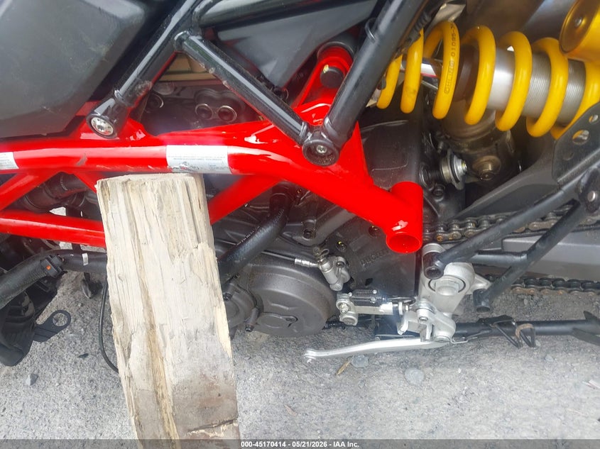 2023 Ducati Hypermotard VIN ZDMBAJDT3PB009259 IAAI salvage auction — ALL OVER, Mv-907A (New York), sold $1,950 on 2026-07-28 (photo 9)