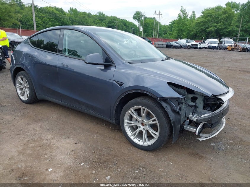 2023 Tesla Model y VIN 7SAYGDEE3PA179835 IAAI salvage auction — FRONT END, Salvage Title, sold $12,400 on 2026-07-18 (photo 1)