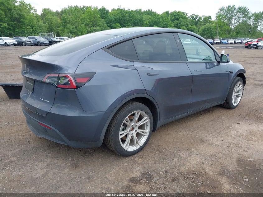 2023 Tesla Model y VIN 7SAYGDEE3PA179835 IAAI salvage auction — FRONT END, Salvage Title, sold $12,400 on 2026-07-18 (photo 4)