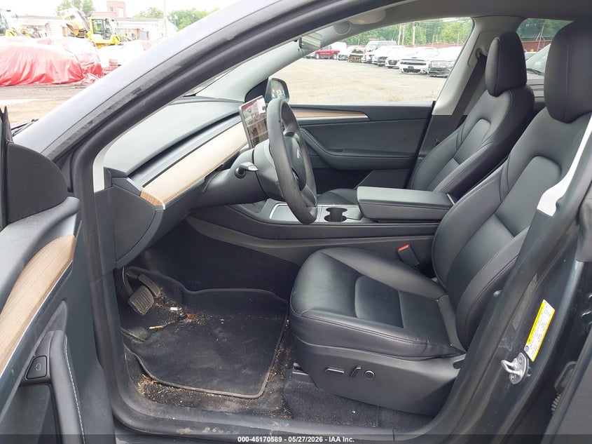 2023 Tesla Model y VIN 7SAYGDEE3PA179835 IAAI salvage auction — FRONT END, Salvage Title, sold $12,400 on 2026-07-18 (photo 5)