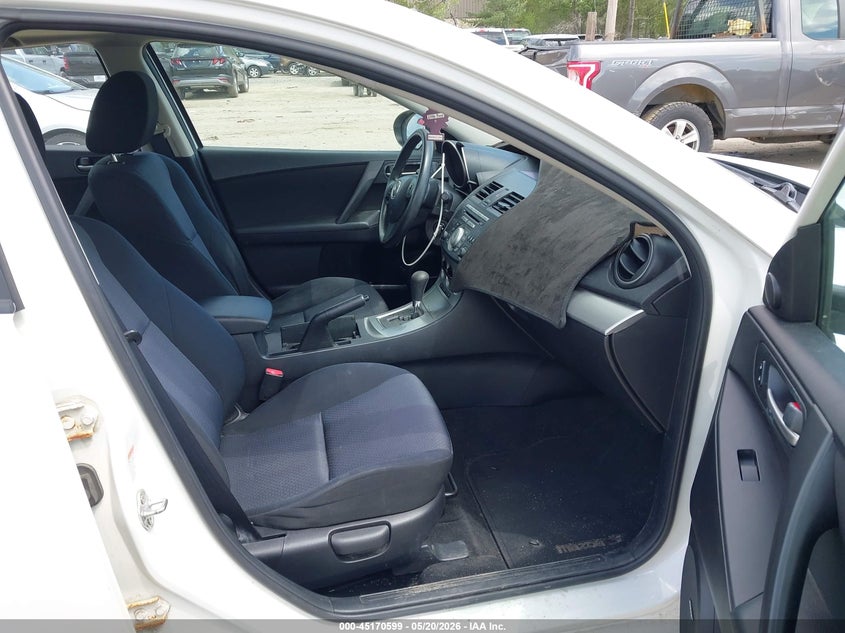 2010 Mazda 3 VIN JM1BL1SG7A1184686 IAAI salvage auction — NORMAL WEAR, Original (Rhode Island), sold $725 on 2026-07-15 (photo 5)