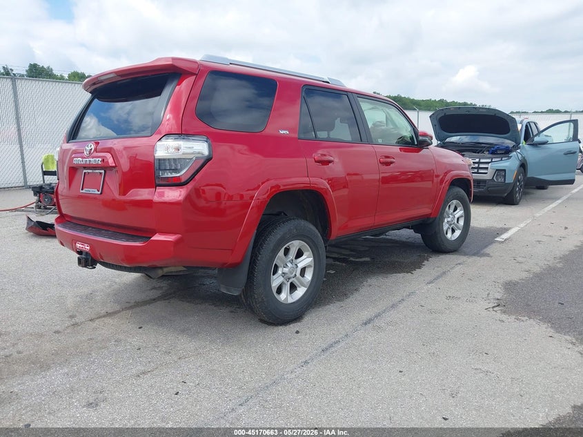 2015 Toyota 4runner VIN JTEBU5JR9F5212555 IAAI salvage auction — FRONT END, Salvage Title, sold $925 on 2026-07-23 (photo 4)