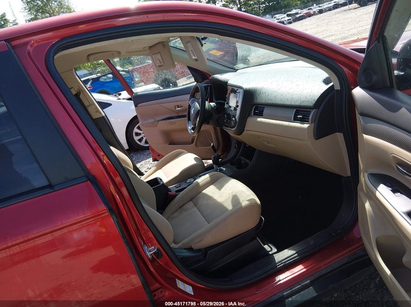 2016 Mitsubishi Outlander VIN JA4AZ3A3XGZ020583 IAAI salvage auction — FRONT END, Salvage Title, sold $1,675 on 2026-07-29 (photo 5)