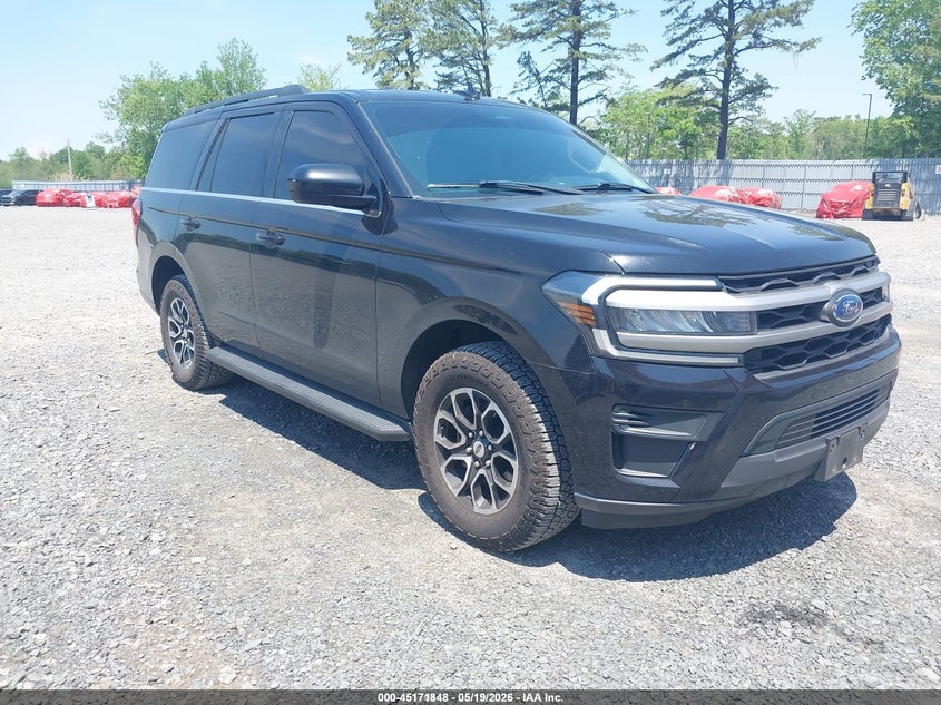 2022 Ford Expedition VIN 1FMJU1GT1NEA30354 IAAI salvage auction — NORMAL WEAR, Sf97 (Washington), sold $20,900 on 2026-07-21 (photo 1)