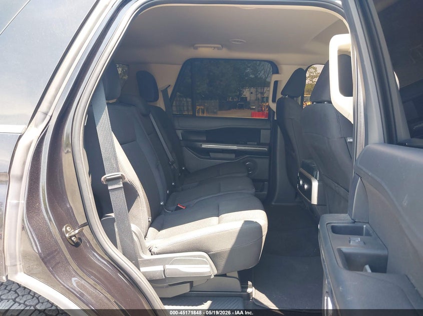 2022 Ford Expedition VIN 1FMJU1GT1NEA30354 IAAI salvage auction — NORMAL WEAR, Sf97 (Washington), sold $20,900 on 2026-07-21 (photo 8)