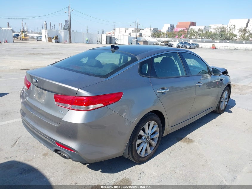 2018 Kia Optima VIN 5XXGU4L30JG226913 IAAI salvage auction — FRONT END, Salvage (California), sold $4,300 on 2026-07-08 (photo 4)