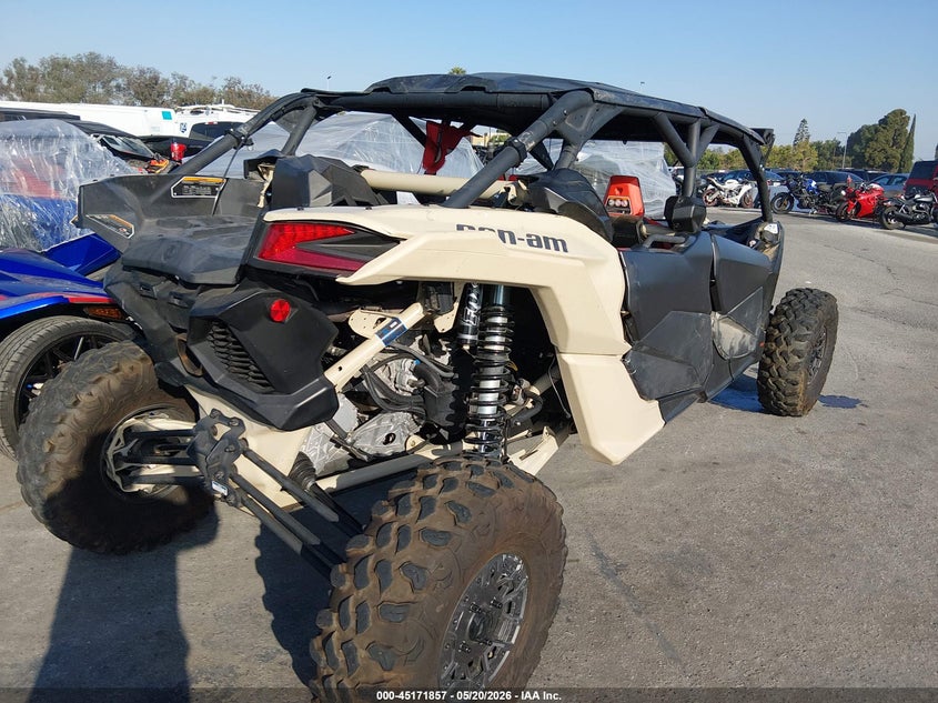2023 Can-am/ brp Maverick VIN 3JBVNAV2XPE000096 IAAI salvage auction — FRONT END, Salvage Title, sold $11,200 on 2026-08-20 (photo 4)