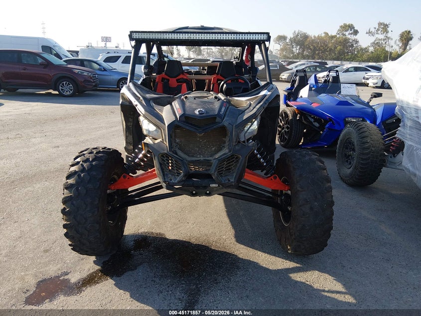 2023 Can-am/ brp Maverick VIN 3JBVNAV2XPE000096 IAAI salvage auction — FRONT END, Salvage Title, sold $11,200 on 2026-08-20 (photo 5)