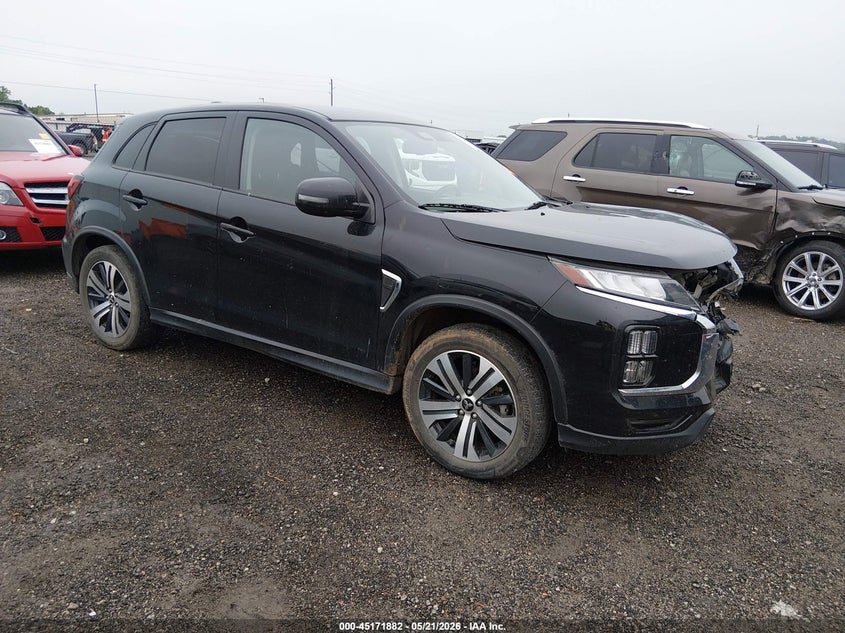 2021 Mitsubishi Outlander VIN JA4APVAU9MU016012 IAAI salvage auction — FRONT END, Salvage Title, sold $2,000 on 2026-08-01 (photo 1)