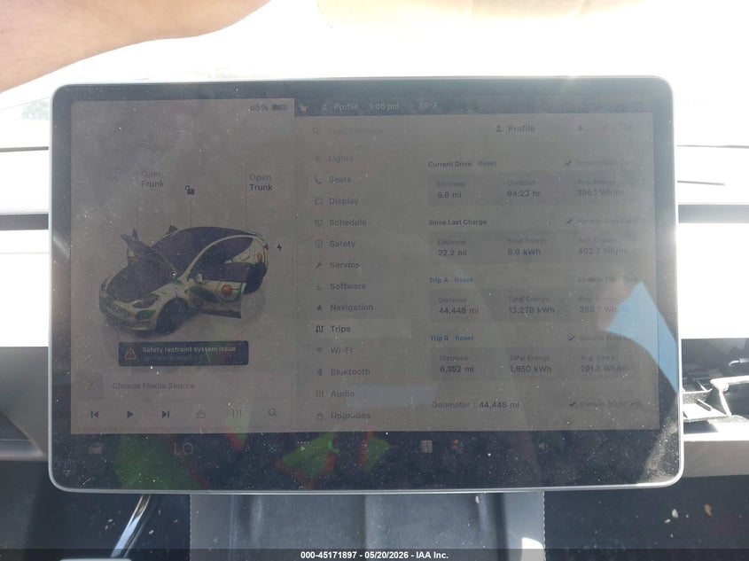 2024 Tesla Model y VIN 7SAYGDEF3RF020778 IAAI salvage auction — LEFT SIDE, Salvage (California), sold $9,500 on 2026-07-22 (photo 7)
