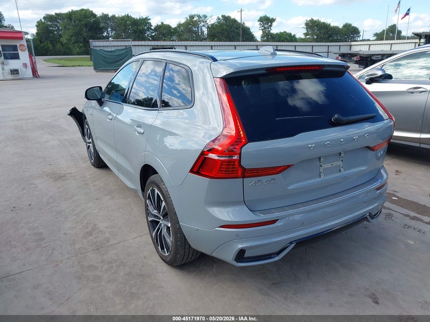2025 Volvo Xc60 VIN YV4M12RC0S1069059 IAAI salvage auction — FRONT END, Original (Texas), sold $17,500 on 2026-08-11 (photo 3)