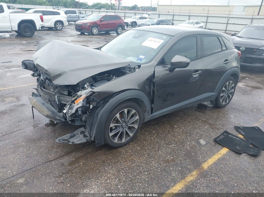 2019 Mazda Cx-3 VIN JM1DKDC72K0402570 IAAI salvage auction — FRONT END, Salvage (Texas), sold $725 on 2026-07-15 (photo 2)