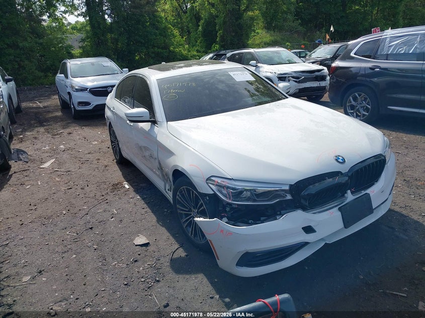 2017 BMW 5er VIN WBAJE7C31HG887032 — IAAI salvage auction photo