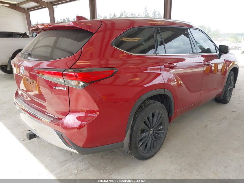 2021 Toyota Highlander VIN 5TDEBRCH3MS043062 IAAI salvage auction — LEFT SIDE, Bill Of Sale (Washington), sold $10,600 on 2026-07-30 (photo 4)